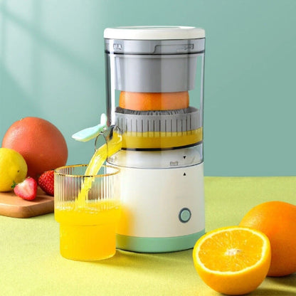 Capable Citrus Juicer™- Portable Juicer with 360 Degree Juice Extraction